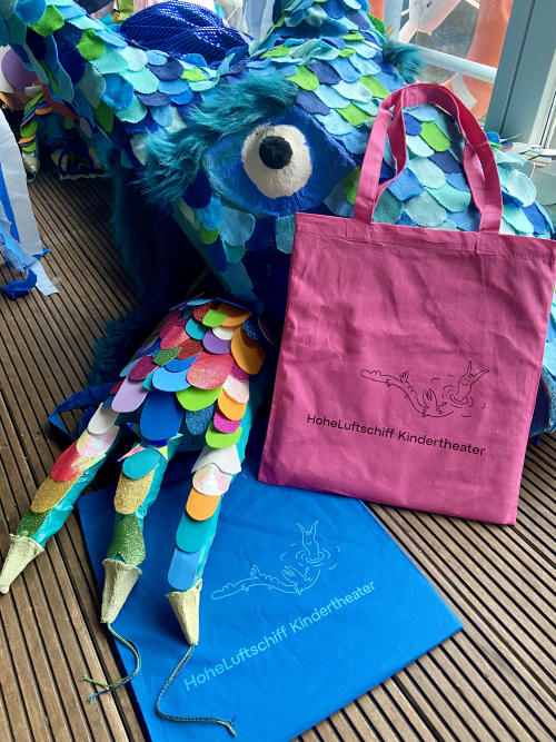 Stoffbeutel Merch vom HoheLuftschiff Kindertheater Wasserdrache